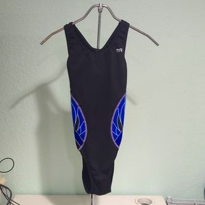TYR 32 swim suit